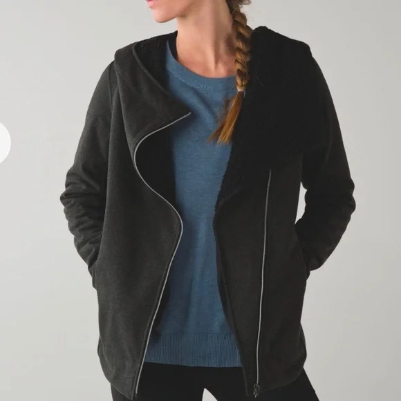 Lululemon Cozy Up Jacket Charcoal Gray Black Lightweight Coat Size 6 - Picture 10 of 17